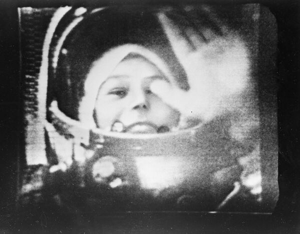 Valentina Tereshkova, la primera mujer en el espacio - Sputnik Mundo