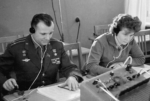 Valentina Tereshkova, la primera mujer en el espacio - Sputnik Mundo