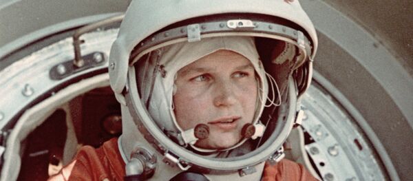 Valentina Tereshkova, la primera mujer en el espacio - Sputnik Mundo