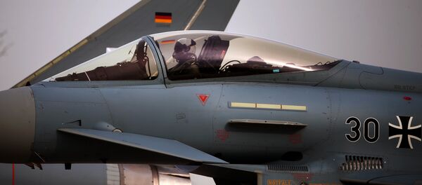 Un Eurofighter Typhoon de las FFAA de Alemania Un Eurofighter Typhoon de las FFAA de Alemania - Sputnik Mundo