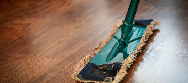 La OIT estima que 18 millones de mujeres son trabajadoras domésticas en América Latina - Sputnik Mundo