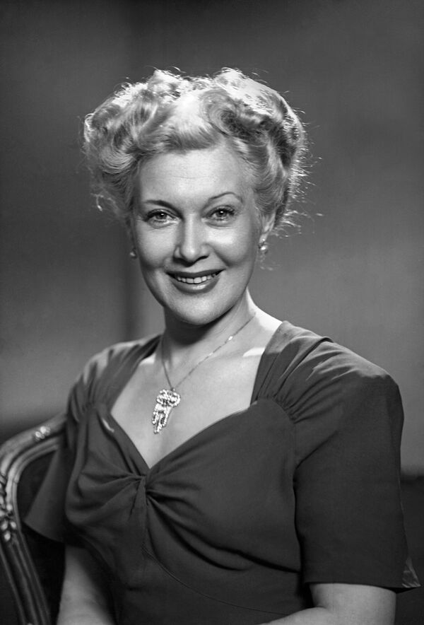 Liubov Orlova, actriz soviética Liubov Orlova, actriz soviética - Sputnik Mundo