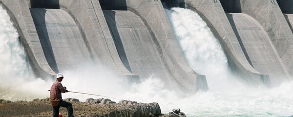 Una central hidroeléctrica - Sputnik Mundo