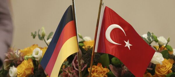 Banderas de Alemania y Turquía - Sputnik Mundo