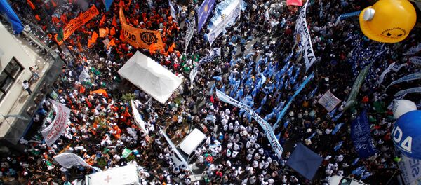 Marcha de la Confederación General del Trabajo (CGT) en Buenos Aires (archivo) - Sputnik Mundo