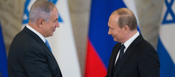 Primer ministro de Israel, Benjamín Netanyahu, y presidente de Rusia, Vladímir Putin - Sputnik Mundo