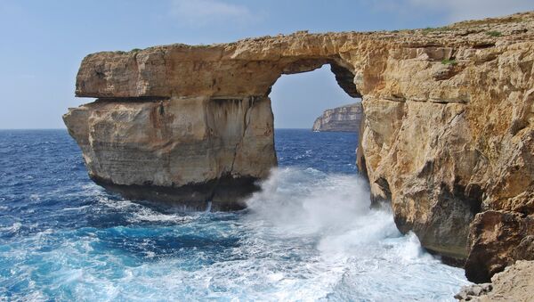 La formación rocosa Azure Window (archivo) La formación rocosa Azure Window (archivo) - Sputnik Mundo