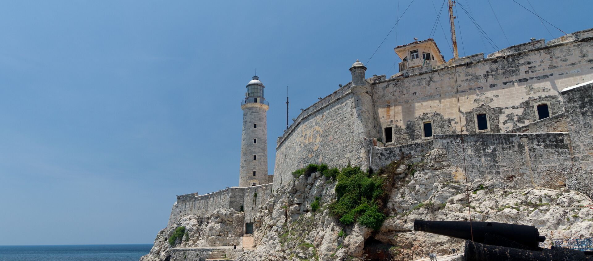 El castillo de los Tres Reyes del Morro, La Habana, Cuba - Sputnik Mundo, 1920, 15.01.2020