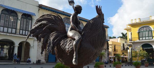 Monumento en la plaza Vieja, La Habana, Cuba. - Sputnik Mundo