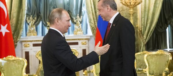 Presidente de Rusia, Vladímir Putin, y presidente de Turquía, Recep Tayyip Erdogan - Sputnik Mundo