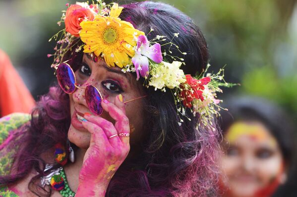 Holi, los espectaculares colores del festival hinduista de primavera - Sputnik Mundo