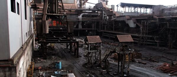 Planta metalúrgica en Donetsk - Sputnik Mundo