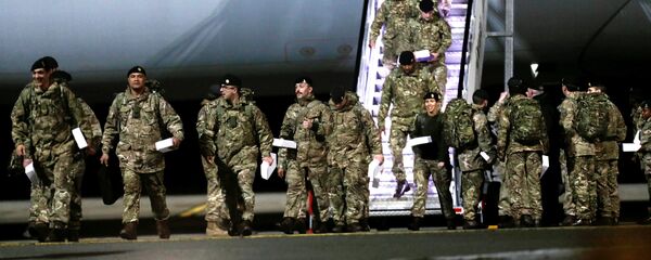 Soldados británicos de la OTAN en Estonia (archivo) - Sputnik Mundo