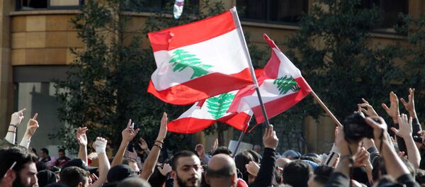 Las protestas en Beirut, Líbano Las protestas en Beirut, Líbano - Sputnik Mundo