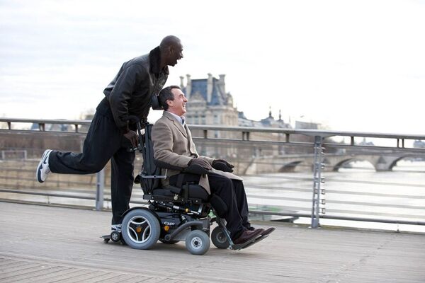 Escena de la película 'Intouchables' (Francia, 2011). - Sputnik Mundo