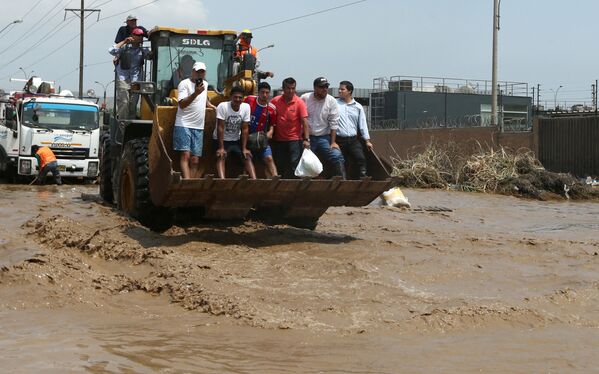 Las terribles consecuencias de las lluvias torrenciales en Perú - Sputnik Mundo