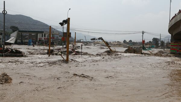 Inundaciones en Perú Inundaciones en Perú - Sputnik Mundo