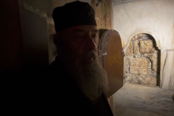 La restaurada capilla de la Tumba Vacía en el templo del Santo Sepulcro - Sputnik Mundo