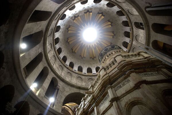 La restaurada capilla de la Tumba Vacía en el templo del Santo Sepulcro - Sputnik Mundo