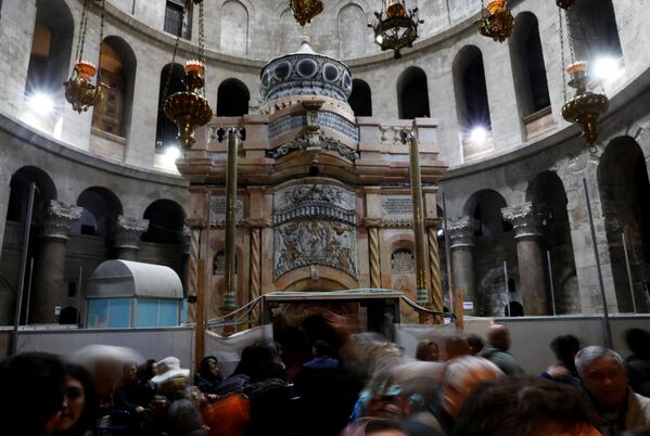 La restaurada capilla de la Tumba Vacía en el templo del Santo Sepulcro - Sputnik Mundo