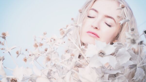 Una mujer (imagen referencial) - Sputnik Mundo