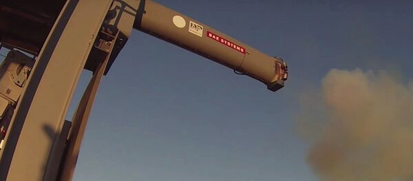 Vídeo: la Armada de EEUU prueba un potente cañón de riel eléctrico - Sputnik Mundo