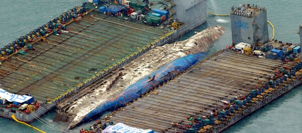 Ferry surcoreano Sewol - Sputnik Mundo