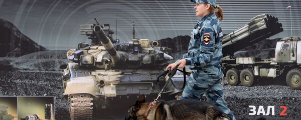 Funcionaria de la Policía en Rusia - Sputnik Mundo