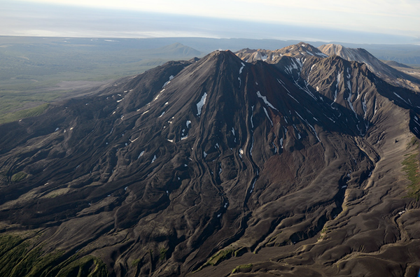 El valle de la Muerte, ubicado al pie del volcán Kijpinich El valle de la Muerte, ubicado al pie del volcán Kijpinich - Sputnik Mundo