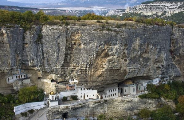 Un paseo por los lugares sagrados de Crimea - Sputnik Mundo