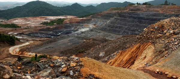 Mina de oro de Barrick Gold - Sputnik Mundo