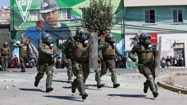 Policías chilenos (archivo) Policías chilenos (archivo) - Sputnik Mundo