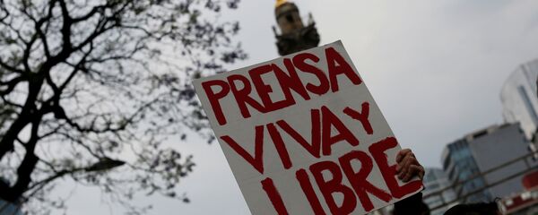 Protesta contra el asesinato de una periodista mexicana (archivo) - Sputnik Mundo