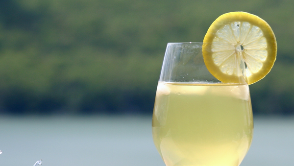 Limonada (imagen referencial) - Sputnik Mundo