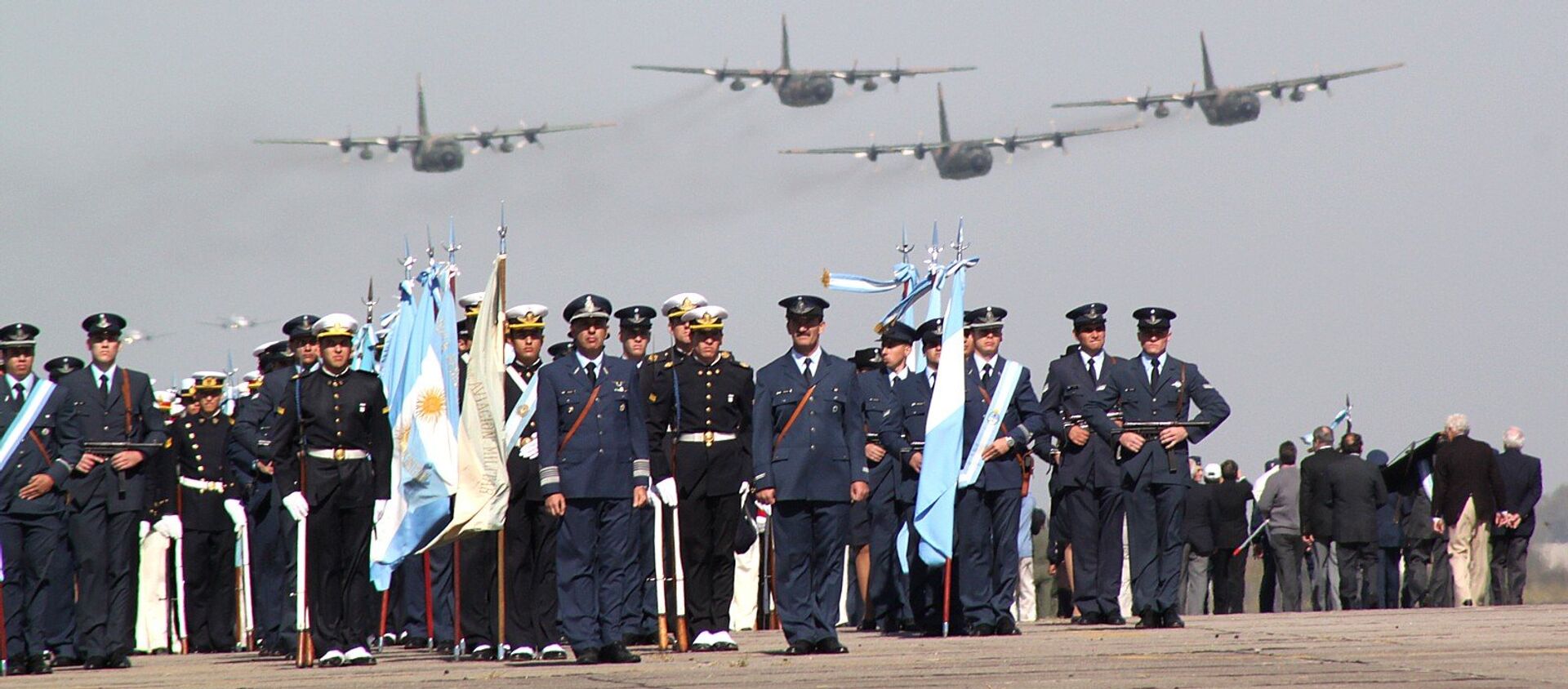 Fuerza Aérea Argentina - Sputnik Mundo, 1920, 19.06.2017