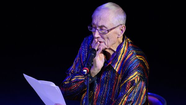 El poeta Evgueni Yevtushenko - Sputnik Mundo