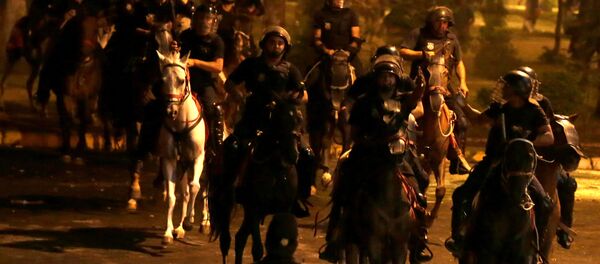 Policía de Paraguay durante protestas - Sputnik Mundo