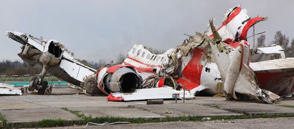 Escombros del avión del presidente de Polonia Lech Kaczynski (archivo) - Sputnik Mundo