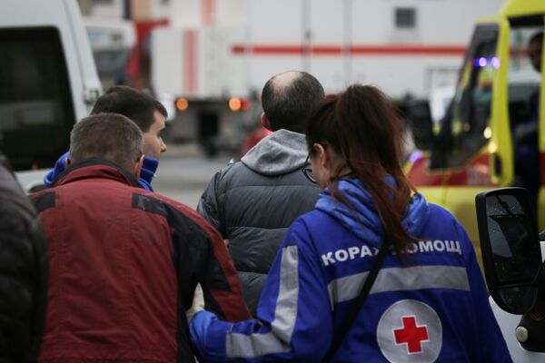 Explosión sacude el metro de San Petersburgo (fuertes imágenes) - Sputnik Mundo