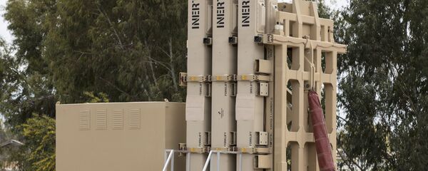 A picture taken on April 2, 2017, shows Israel's David's Sling missile defence system during a ceremony to announce its operational capacity at the Hatzor Air Force base - Sputnik Mundo