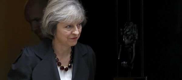 Theresa May, primera ministra del Reino Unido - Sputnik Mundo