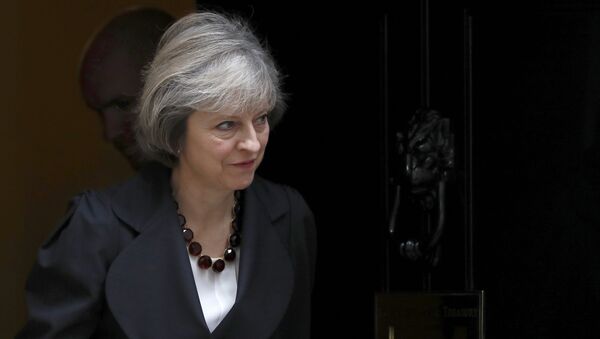 Theresa May, primera ministra del Reino Unido - Sputnik Mundo