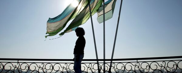 Las banderas de Uzbekistán (archivo) - Sputnik Mundo