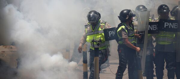 Policía Nacional Bolivariana - Sputnik Mundo