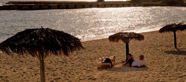 Una playa en Cuba (imagen referencial) Una playa en Cuba (imagen referencial) - Sputnik Mundo