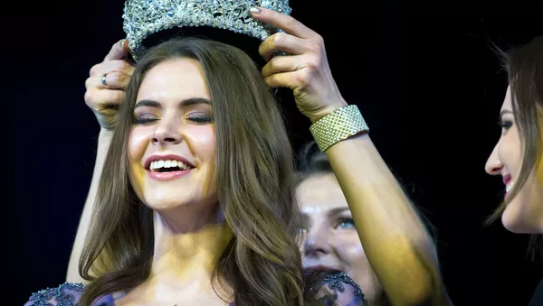 Natalia Bochkova, la ganadora del concurso de belleza Miss República de Crimea 2017 - Sputnik Mundo