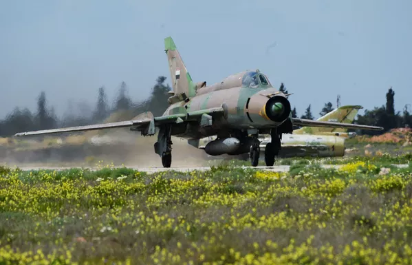 Así funciona la base aérea de Shairat tras el bombardeo de EEUU Así funciona la base aérea de Shairat tras el bombardeo de EEUU - Sputnik Mundo