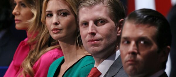 Ivanka y Eric Trump - Sputnik Mundo