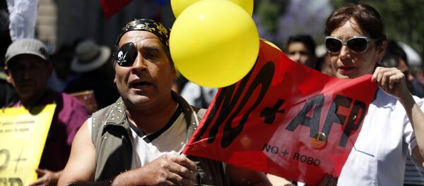 Protestas en Chile contra el sistema de jubilaciones (archivo) - Sputnik Mundo