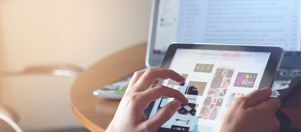 Computadora - Sputnik Mundo